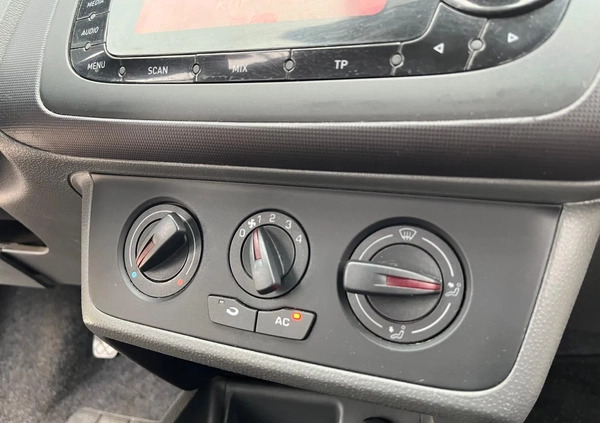 Seat Ibiza cena 12500 przebieg: 193000, rok produkcji 2008 z Koło małe 121